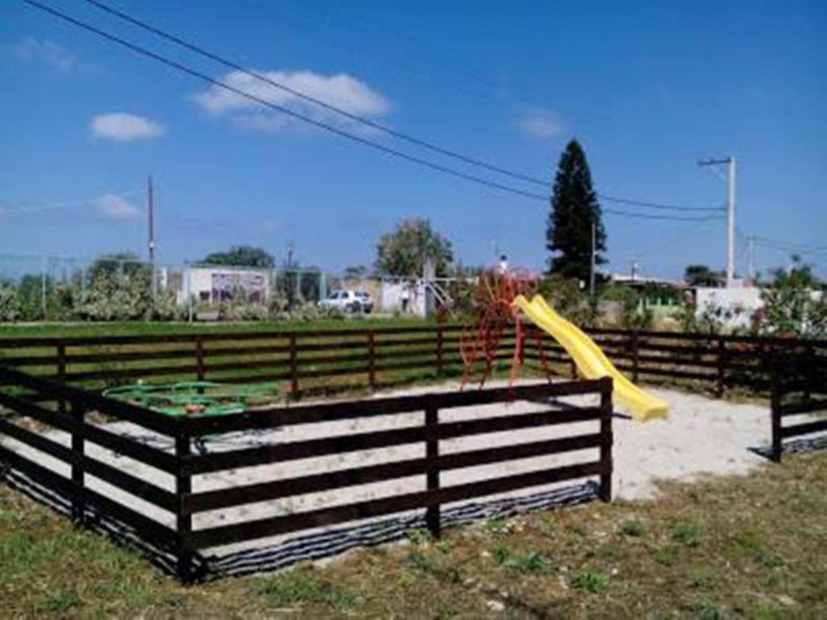 Garden City Image Tigkaki  Luaran gambar